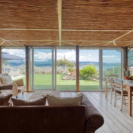 别墅 Villa Le Palme-Pool, Garden, Terrace & Sea View 斯培西亚