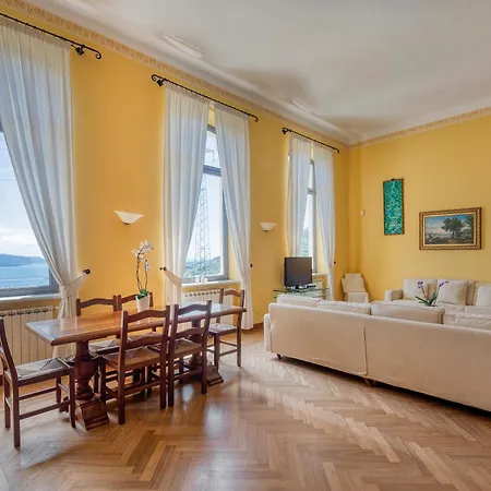 Villa Le Palme-Pool, Garden, Terrace & Sea View