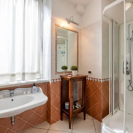 Villa Le Palme-Pool, Garden, Terrace & Sea View Vila