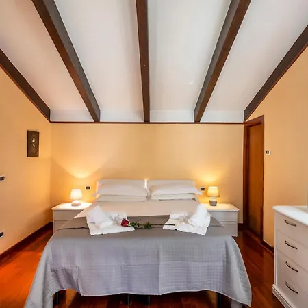Vila Villa Le Palme-Pool, Garden, Terrace & Sea View