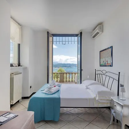 Villa Le Palme-Pool, Garden, Terrace & Sea View Vila *