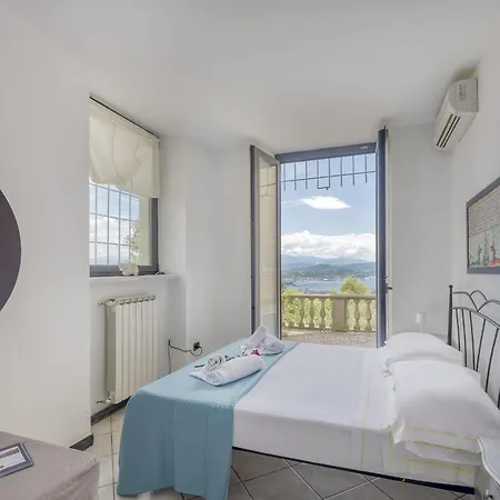 Le Palme-pool, Garden, Terrace & Sea View La Spezia