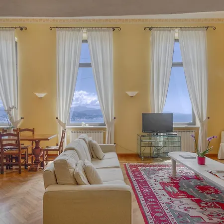 Le Palme-pool, Garden, Terrace & Sea View La Spezia