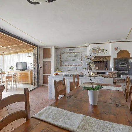 Le Palme-pool, Garden, Terrace & Sea View La Spezia