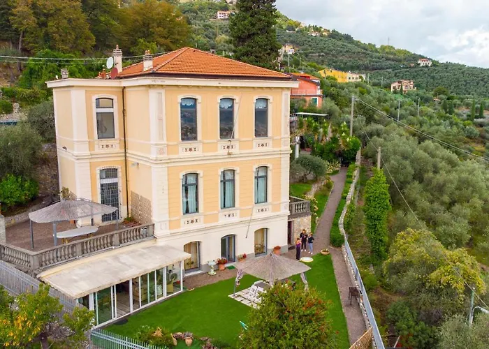 Le Palme-pool, Garden, Terrace & Sea View