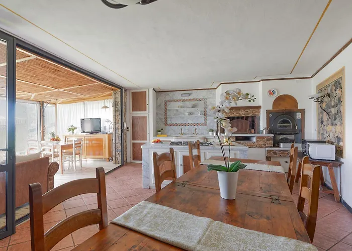 Le Palme-pool, Garden, Terrace & Sea View Villa *