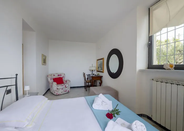 Le Palme-pool, Garden, Terrace & Sea View * La Spezia