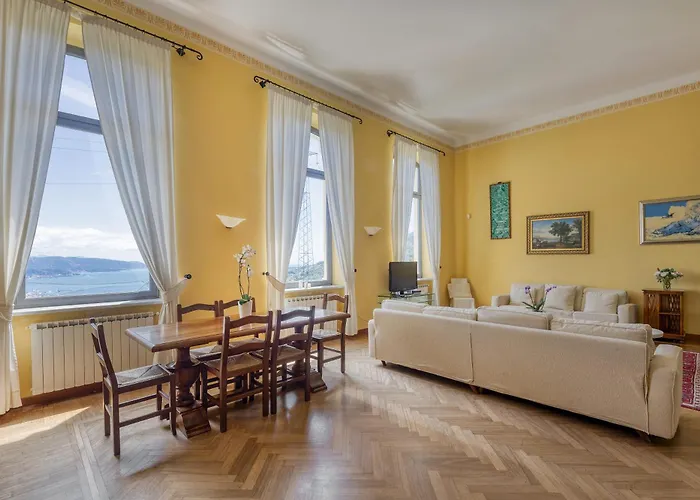Le Palme-pool, Garden, Terrace & Sea View Villa *