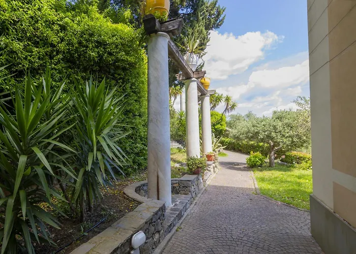 Le Palme-pool, Garden, Terrace & Sea View Villa
