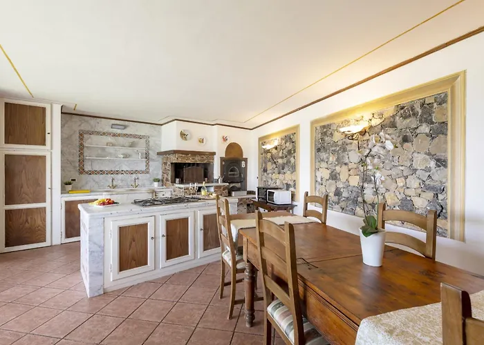 Le Palme-pool, Garden, Terrace & Sea View *
